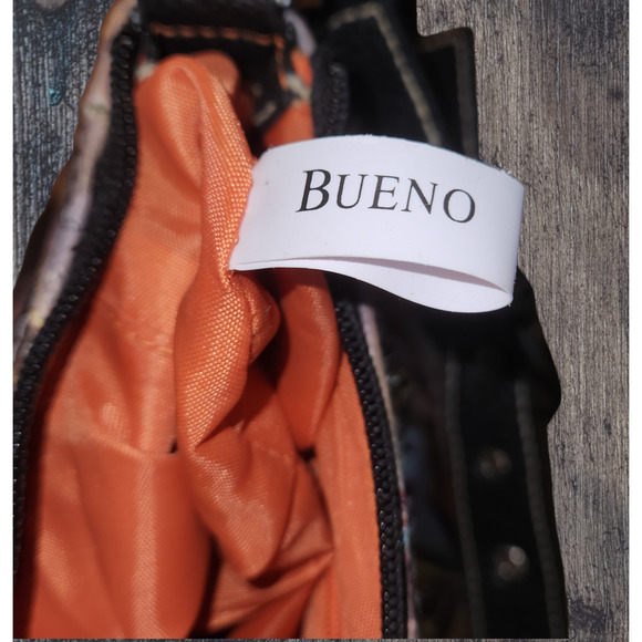 Bueno Handbag - Picture 10 of 10